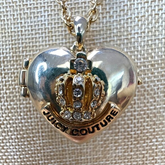 Juicy Couture Gold Heart Locket Necklace With Crown & Rhinestones 18" Chain - Picture 2 of 11